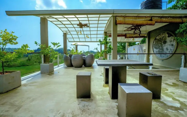 The Quale Villa