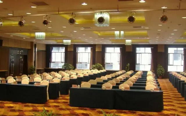 Yanbei Hotel