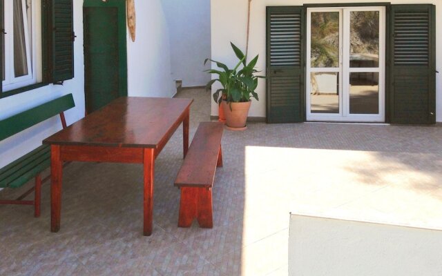 House With 3 Bedrooms in Brusje, With Wonderful sea View, Enclosed Gar