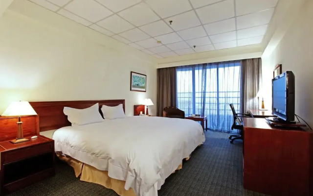 Metro Hotel - Howard Group