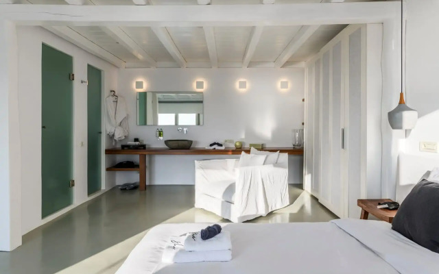 She Mykonos Residences