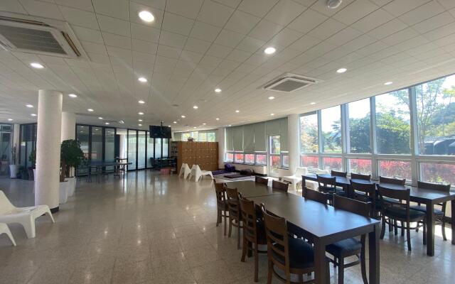 Namhae Kkotnae Maeul Pension