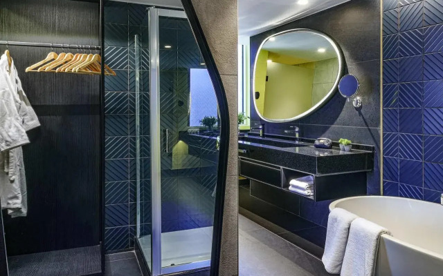 Pullman Santiago El Bosque by Accor Hotels
