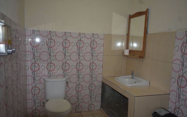 Del Mar Home Stay and Cafe