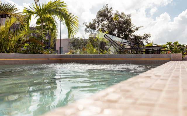 402 Amazing penthouse for couples