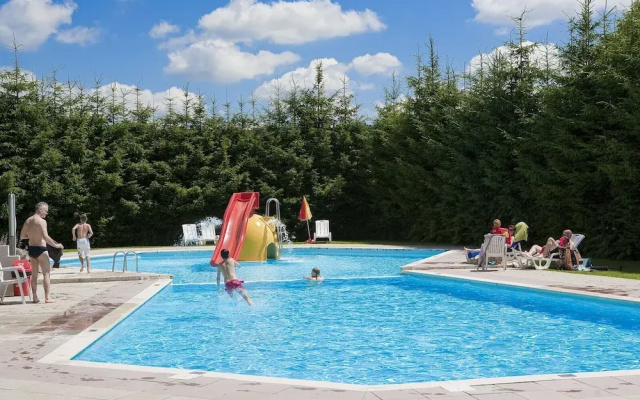 Mobile Home With Heated Pool