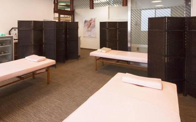 Sauna and Capsule Hotel Hollywood– Male Only