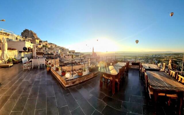 Peristyle Cave Cappadocia - Special Class
