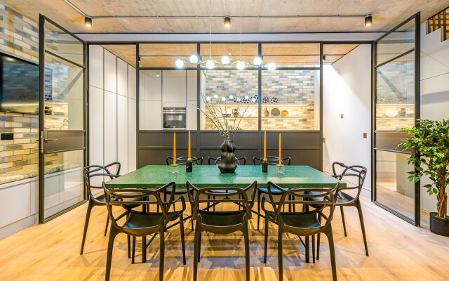 King's Mews Apartments