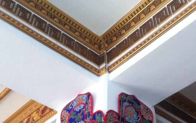 Hotel Milarepa