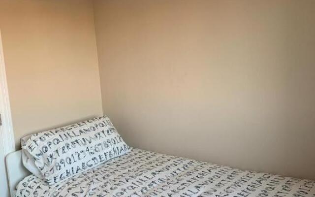 New Renovated-Spacious House Seahouses