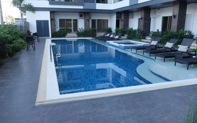 Zeppelin Suites