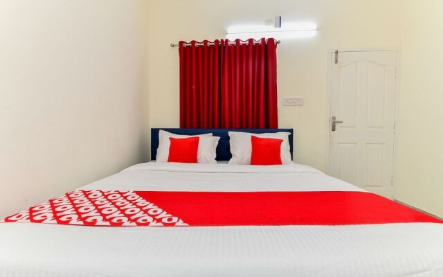 SilverKey Executive Stays 65165 Athani Residency