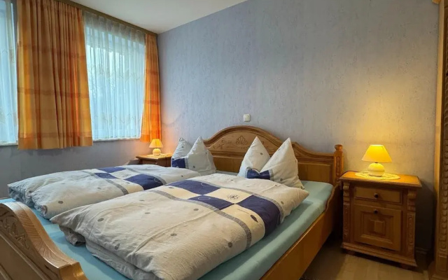 Charmante Ferienwohnung mit Garten und nah am Meer