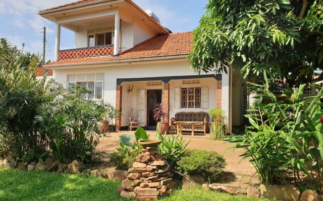 Alison & Dave's Guesthouse