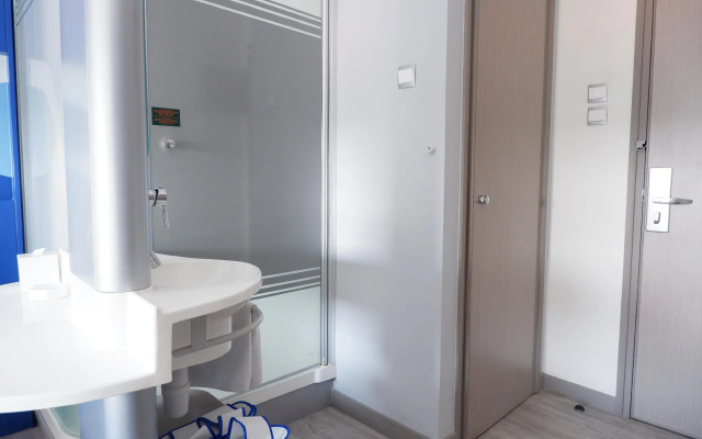 MD7 Hotel Cirebon