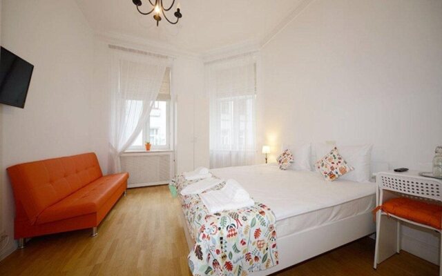 Apelsin Living Quarters On Tverskoy Boulevard