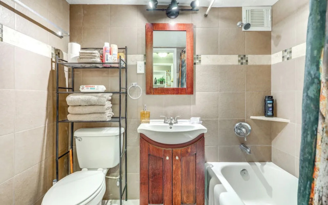 Downtown Studio w/ City Views in Jacksonville!