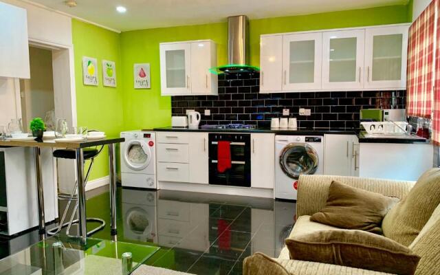 London Luxury 2Bed, Reception, Garden, Apartment