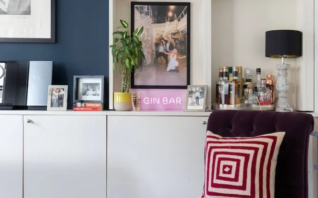 Oakley Street VII by Onefinestay