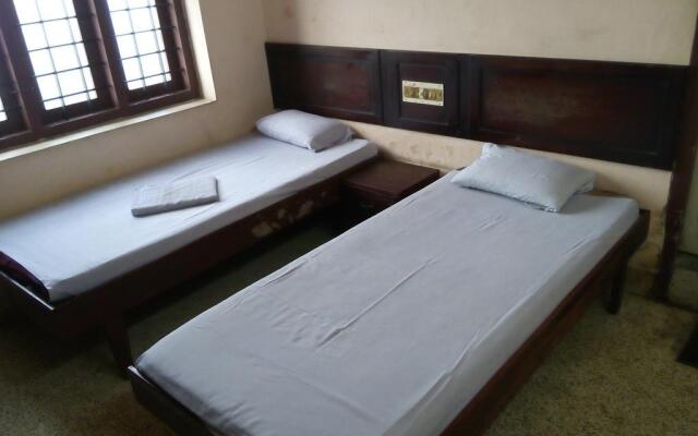 Aravind Guest House