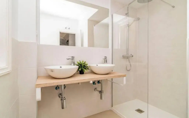 Exclusivo Apartamento en Chamberí Fernando El Católico by Batuecas