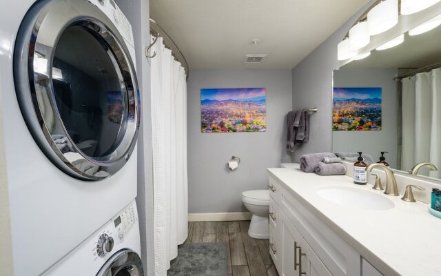 Capri 3 Bedroom Condo by RedAwning