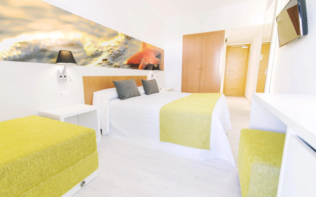 azuLine Hotel Pacific