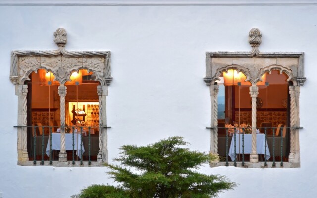 Pousada Castelo de Óbidos - Historic Hotel