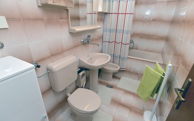 Apartment near the sea 650