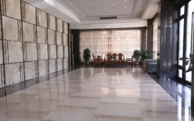 Haiyuewan Hotel (Shanwei Haifeng Passenger Transport Terminal)