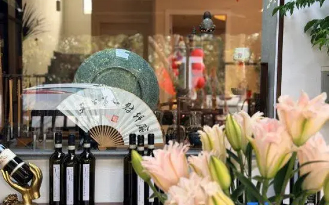 Hangzhou · 308 Tea-themed Stay · (Lingyin Store)