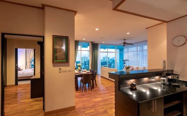 Veloche SeaView 2 BR. 160sq.m near beach