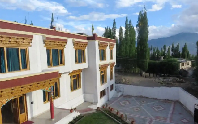 The Grand Ladakh