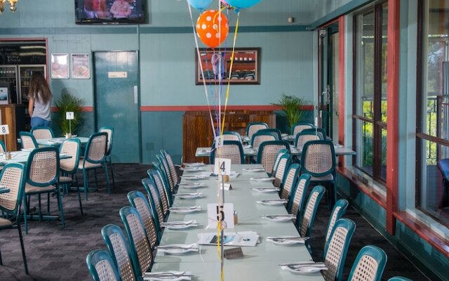 Tailem Bend Riverside Hotel