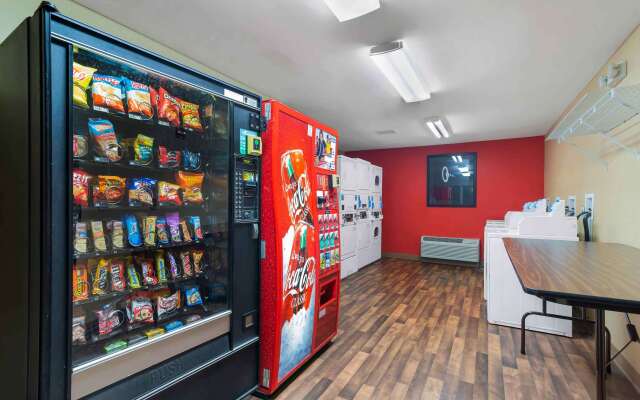 Extended Stay America Suites Atlanta Perimeter Crestline