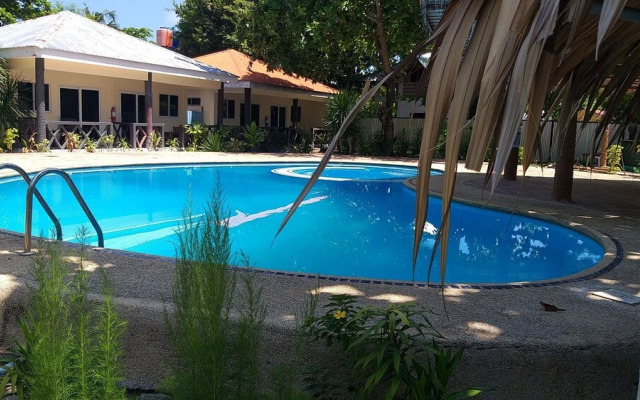 The Sharks Tail Dive Resort