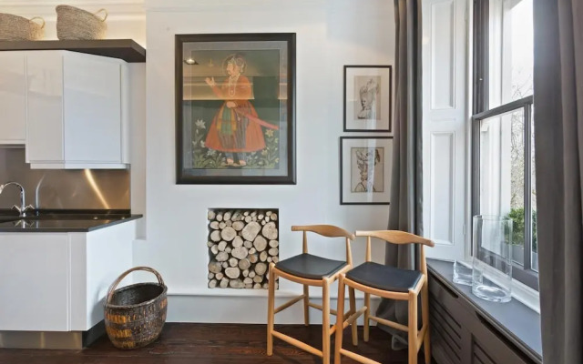 Stylish 2 bed Apartment in Cadogan Square