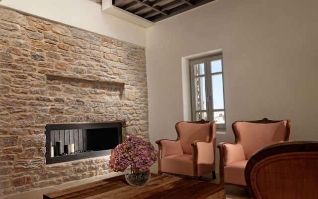 Themonies Luxury Suites