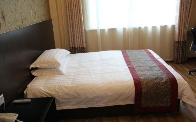 Super 8 Hotel