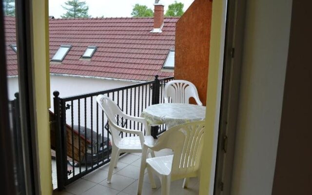 Silatti Panzió-Apartmanház