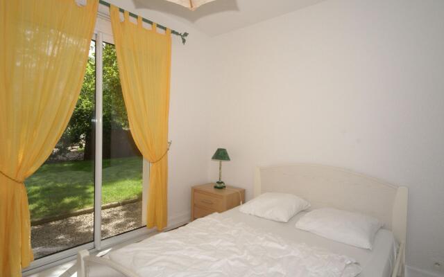 Comfortable holiday home in Brittany near the sea