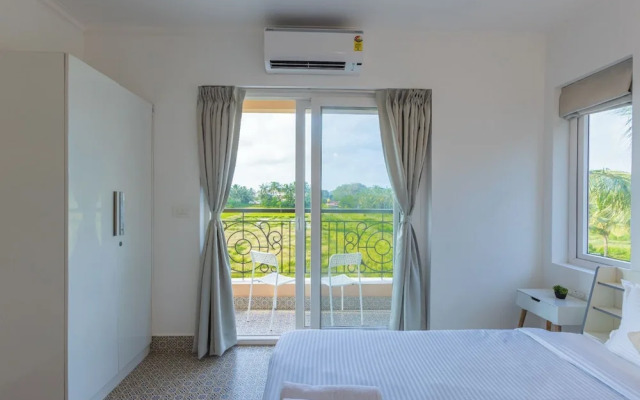 Palm Retreat 1BHK Pool & Field Views