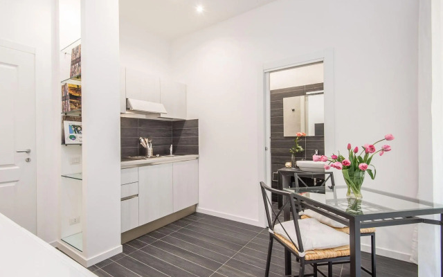 Vatican City Suites by Hili