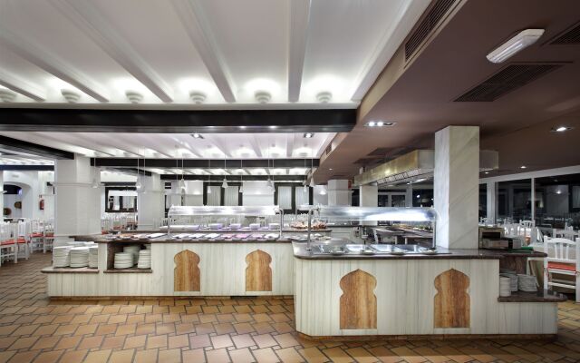 Hotel Abades Benacazón