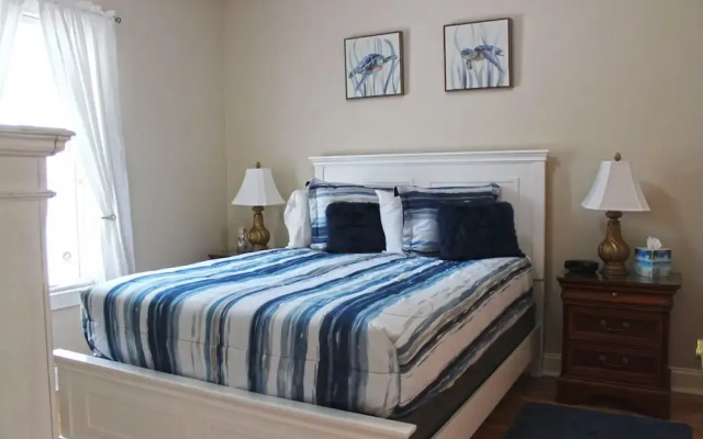 Professionally Cleaned & Sanitized Condo in MB