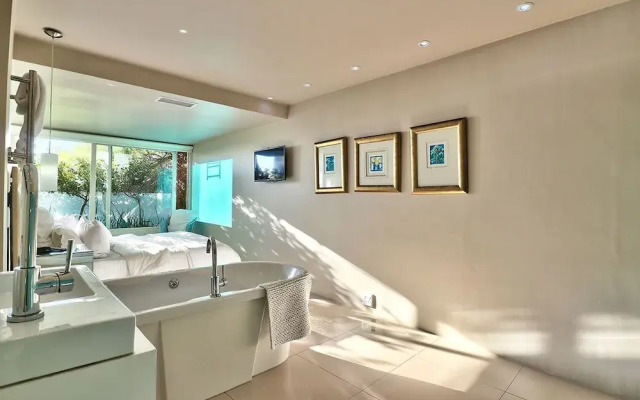 Clifton Bungalow