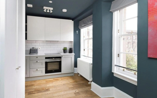Torphichen Street 5 City Centre 2bed Apt