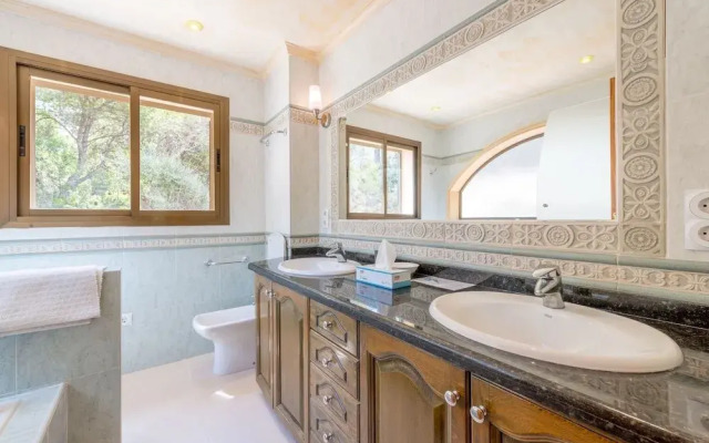 With Panoramic Views On The Sea - Villa Cala Llamp