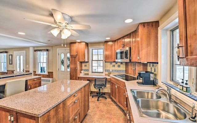 All Year-round Retreat Near Windham Mountain